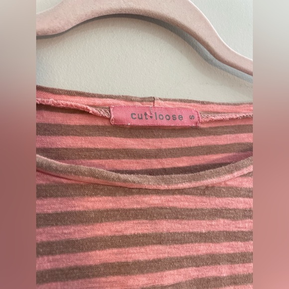 Cut • Loose Pink and Brown Striped T Shirt with 3/4 Sleeves - Picture 3 of 4